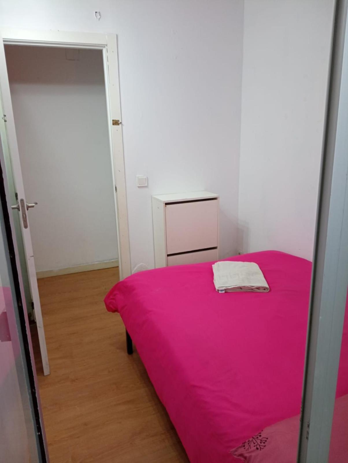 Apartamento 3 Dormitorios En Sanchez Preciados Мадрид Экстерьер фото