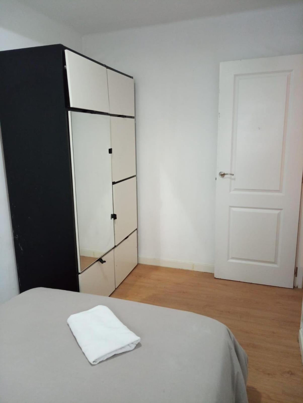 Apartamento 3 Dormitorios En Sanchez Preciados Мадрид Экстерьер фото